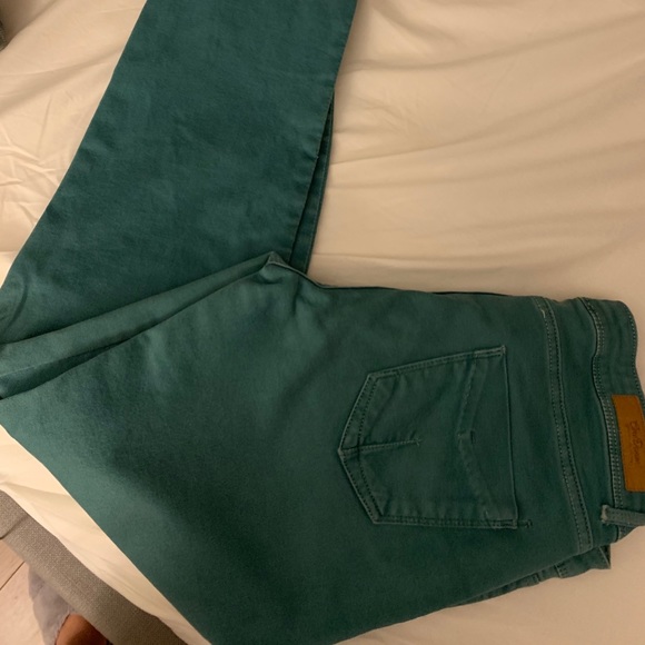 Green jeans - Picture 3 of 4